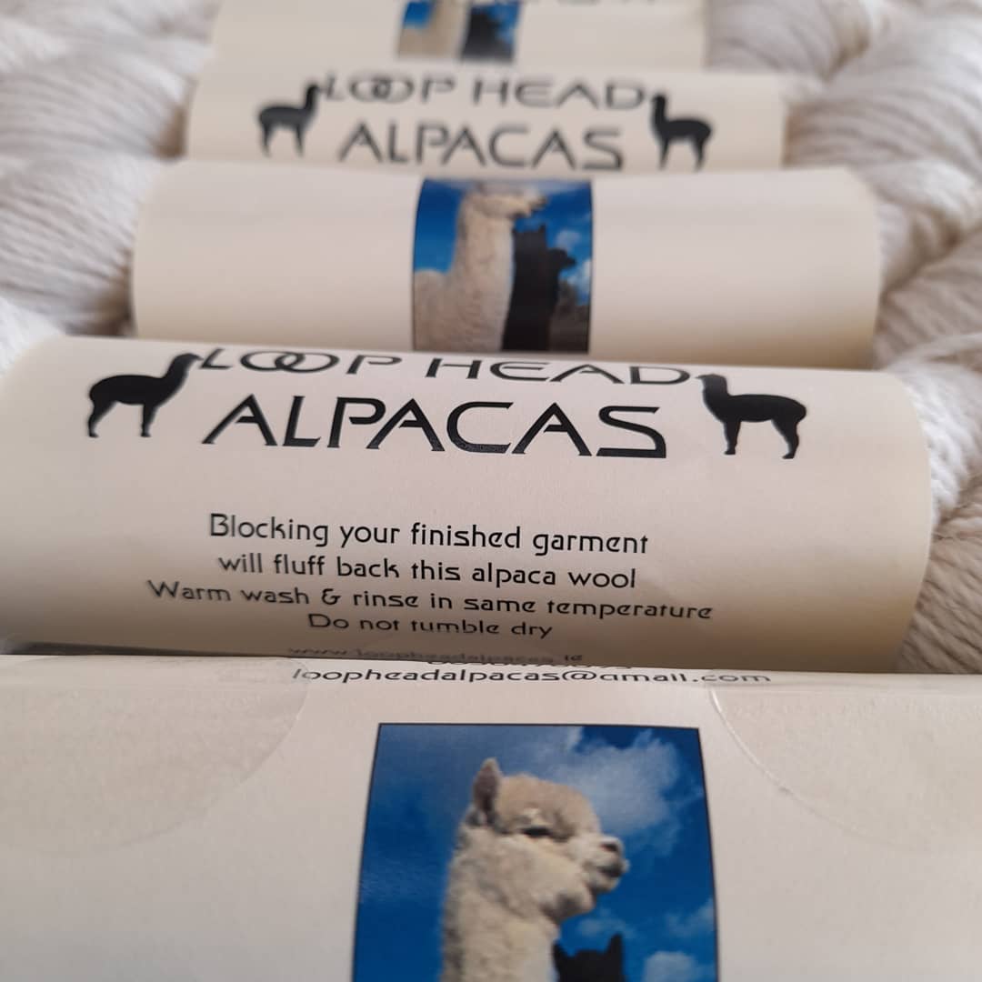 100% Loop Head Alpaca's yarn 